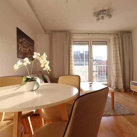 Brilliant View: Balcony Home, Modern, Stylish And Newly Renovated Wiedeń Zewnętrze zdjęcie