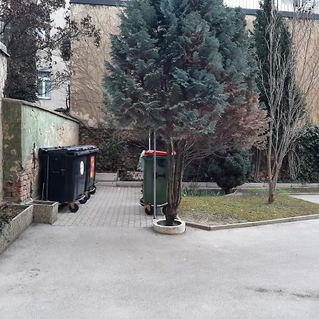 Brilliant View: Balcony Home, Modern, Stylish And Newly Renovated Wiedeń Zewnętrze zdjęcie
